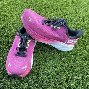 HOKA One One Women’s Arahi 6 Festival Fuchsia / Rose Running Shoes Size 9B